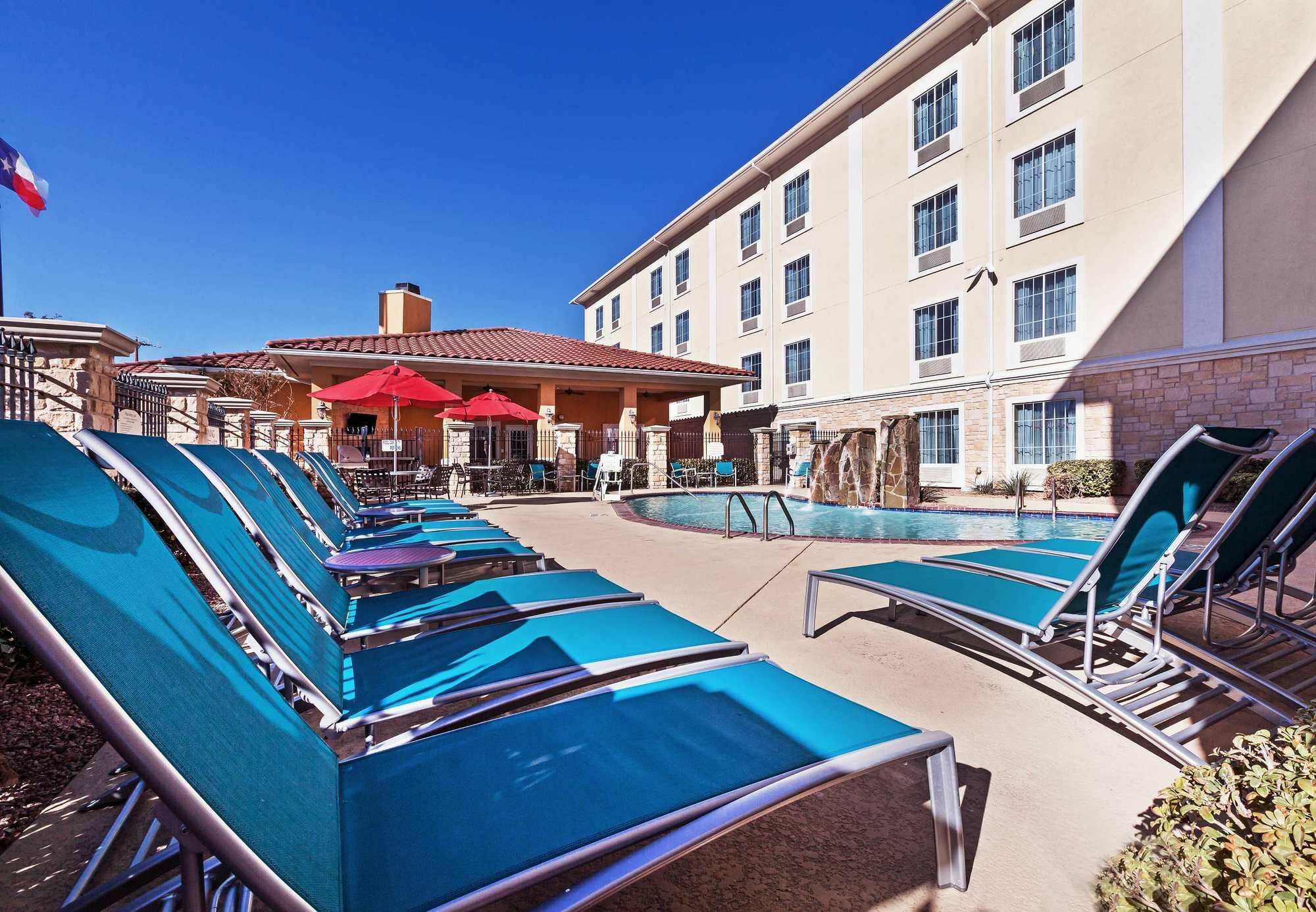 Towneplace Suites By Marriott Одеса Екстер'єр фото